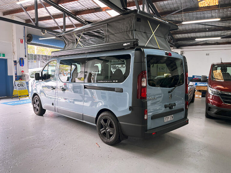 Frontline-Camper-Renault-Trafic-Pro-Demo-02