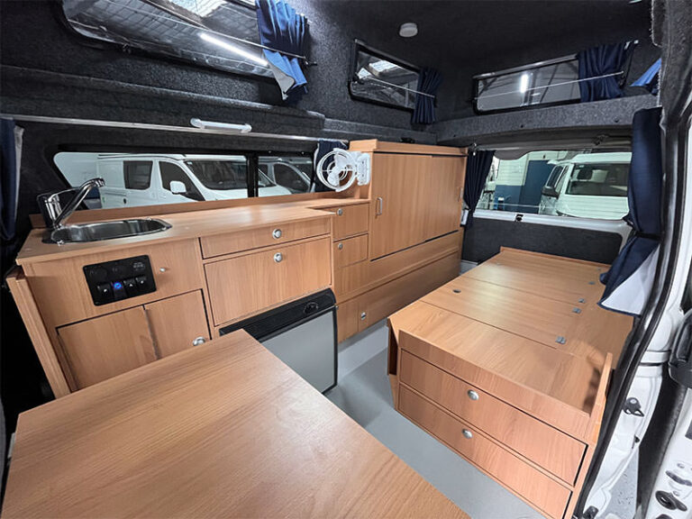 1150-frontline-2015-toyota-hiace-hi-top-campervan-4