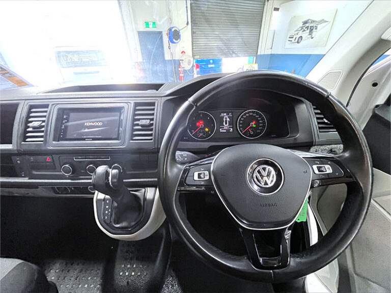 1180-Stock-VW-T6-Transporter_2018_2