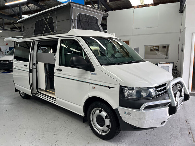 #1192-Frontnine-Campervan-VWT5-4-Motion-3