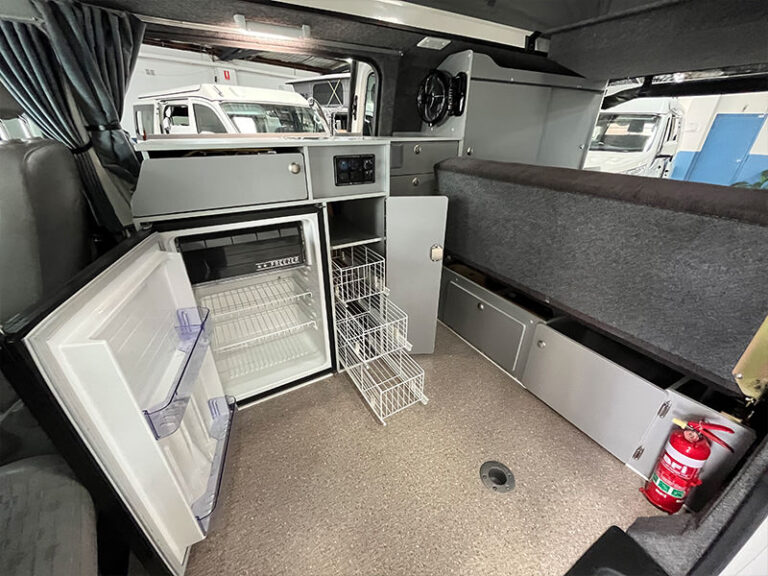 #1192-Frontnine-Campervan-VWT5-4-Motion-6